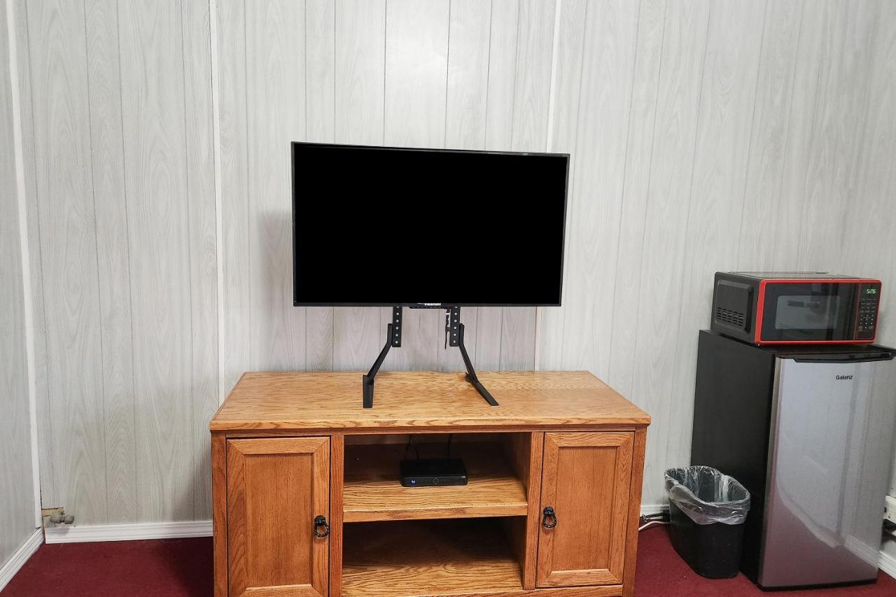Oyo Hotel Colby, Ks エクステリア 写真